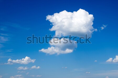 Cielo azul nubes primer plano cielo verano azul Foto stock © Pakhnyushchyy