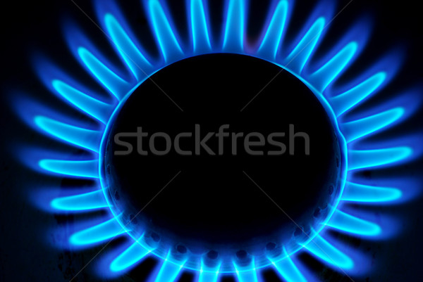 Benzin kék lángok tűzhely sötét tűz Stock fotó © Pakhnyushchyy