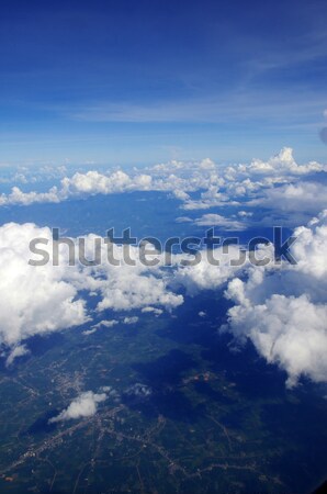 Niebo Błękitne niebo chmury słońce piękna przestrzeni Zdjęcia stock © Pakhnyushchyy