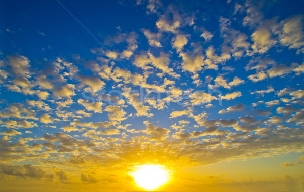 Ciel sunrise nature eau nuages soleil [[stock_photo]] © Pakhnyushchyy