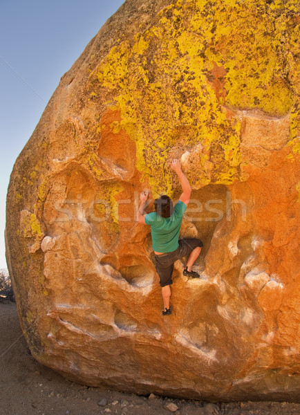 Stockfoto: Man · rotsklimmen · groot · rock · steen · klimmen