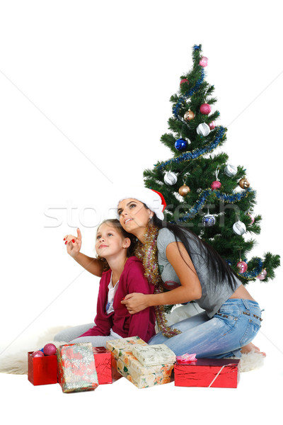 Stock fotó: Anya · lánygyermek · karácsonyfa · ajándékok · izolált · fehér
