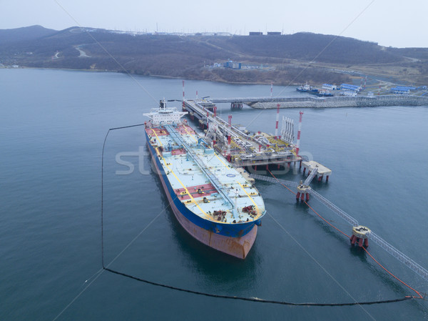 Liquide pétrolier port usine pouvoir économie [[stock_photo]] © papa1266