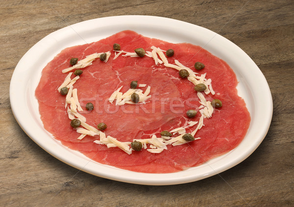 Alb fel de mâncare carne de vită alimente verde roşu Imagine de stoc © paulovilela