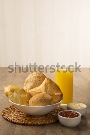 Karışık derin tavuk kızartma pasta meyve suyu Stok fotoğraf © paulovilela