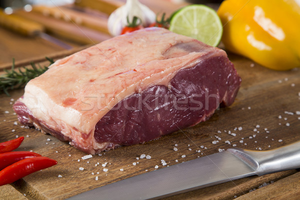 [[stock_photo]]: Organique · rouge · brut · steak · surlonge