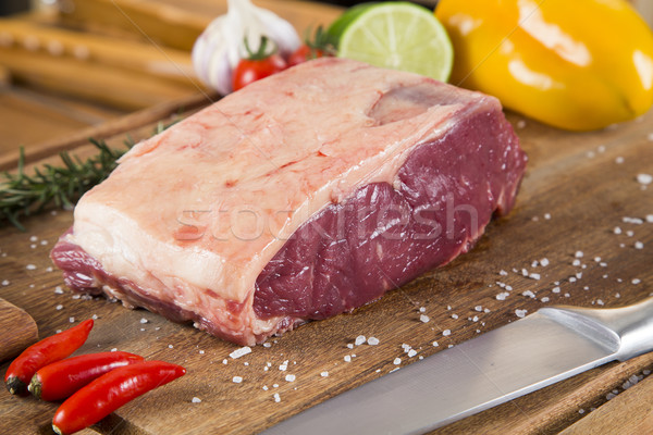 Organisch Rood ruw biefstuk lendenen Stockfoto © paulovilela