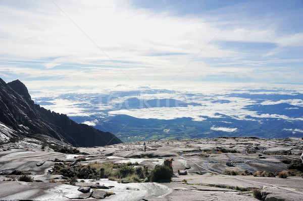 Superior cielo fondo montana viaje rock Foto stock © paulwongkwan