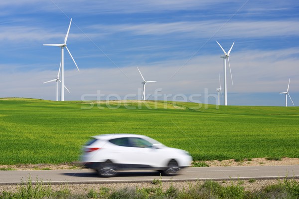 Wiatr energii elektryczne moc produkcji samochodu Zdjęcia stock © pedrosala