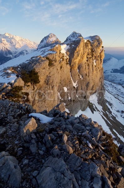 Szczyt dolinie niebo ściany krajobraz górskich Zdjęcia stock © pedrosala