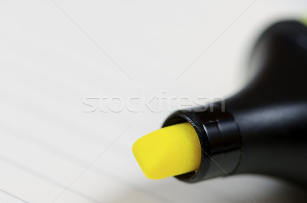 флуоресцентный маркер подробность желтый белый бумаги Сток-фото © pedrosala