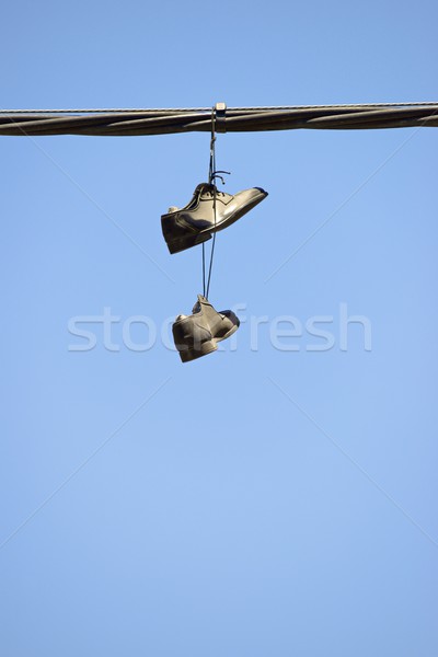Elegáns cipők pár akasztás égbolt kábel Stock fotó © pedrosala
