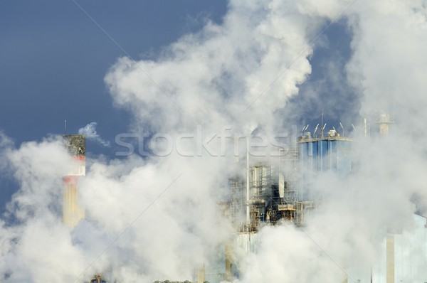 Сток-фото: дым · бумаги · мельница · облака · промышленности · промышленных