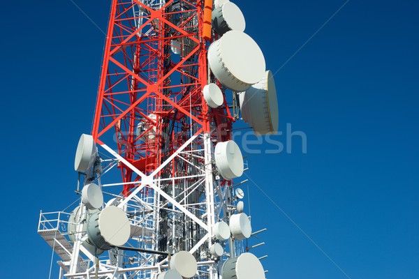 Telecomunicaciones torre cielo azul negocios cielo televisión Foto stock © pedrosala