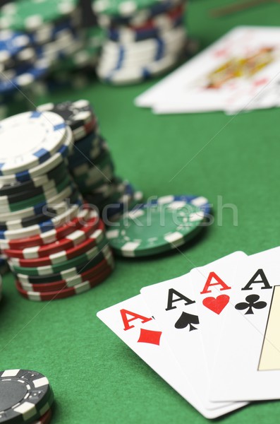 Cazinou poker aces jocuri de noroc chipsuri Imagine de stoc © pedrosala