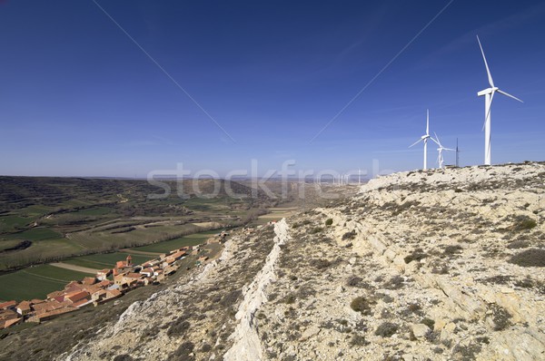 [[stock_photo]]: Vent · énergie · faible · village · Espagne · technologie