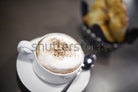 Kávé közelkép csésze croissantok étel háttér Stock fotó © pedrosala