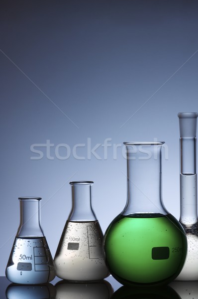 Laboratuvar grup laboratuvar sıvı renk cam Stok fotoğraf © pedrosala