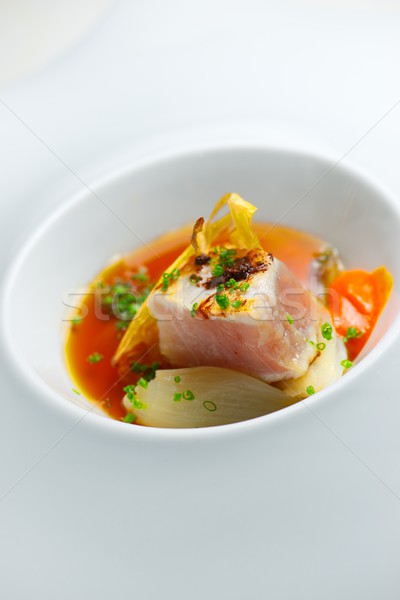 Ton balığı soğan küçük beyaz fincan tabağı balık Stok fotoğraf © pedrosala