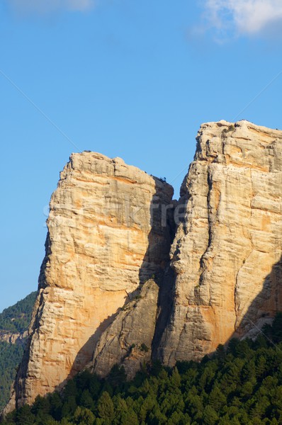 [[stock_photo]]: Rock · mur · vue · coucher · du · soleil · fond · montagne