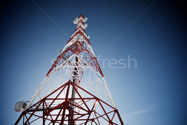 Telecomunicações torre blue sky negócio céu televisão Foto stock © pedrosala