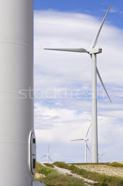 Stock fotó: átjáró · szélmalom · szélfarm · felhők · zöld · energia