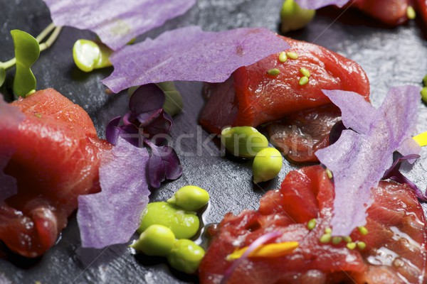 Czerwony tuńczyka sashimi żywności obiedzie czarny Zdjęcia stock © pedrosala