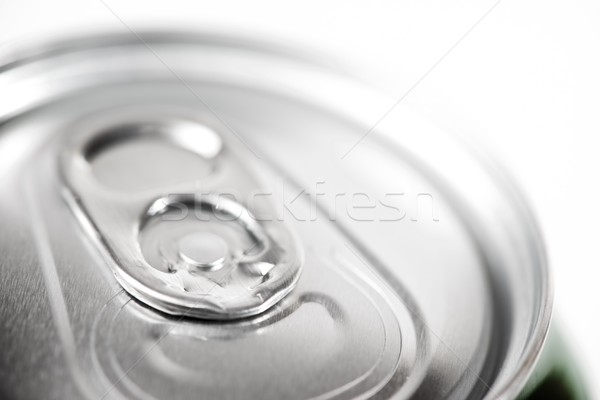 Foto stock: Pueden · detalle · primer · plano · cerveza · fondo · hielo