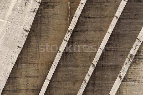 énergies renouvelables électricité production construction mur lac [[stock_photo]] © pedrosala