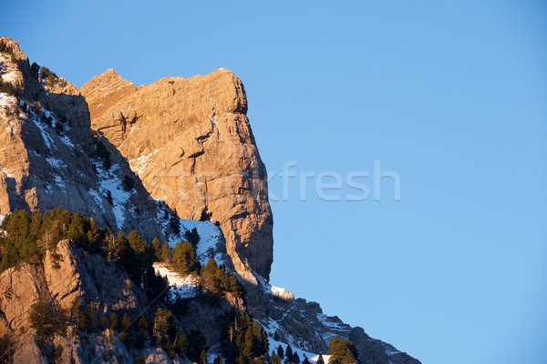 Montagnes vallée mur montagne sunrise panorama [[stock_photo]] © pedrosala