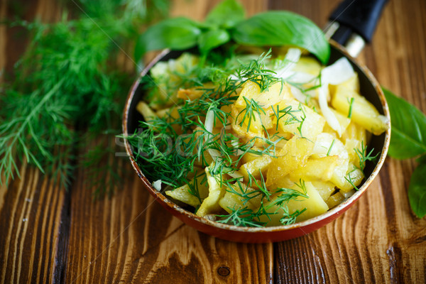 fried potatoes Stock photo © Peredniankina