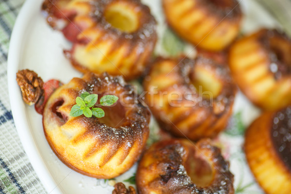 Doce frutas nozes dentro comida Foto stock © Peredniankina