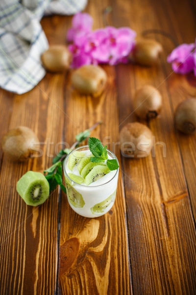 Greek yogurt with kiwi Stock photo © Peredniankina