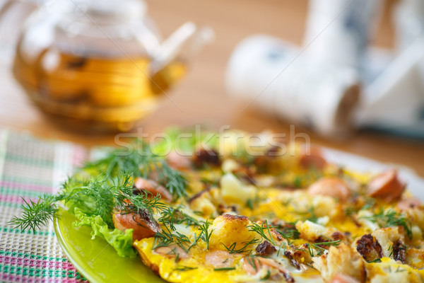 Stockfoto: Roereieren · worstjes · bloemkool · houten · tafel · voedsel · ei