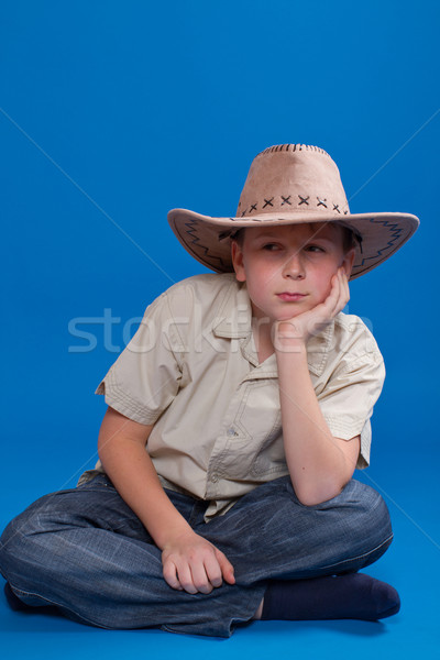 Ritratto ragazzo cappello da cowboy blu moda sfondo Foto d'archivio © Peredniankina