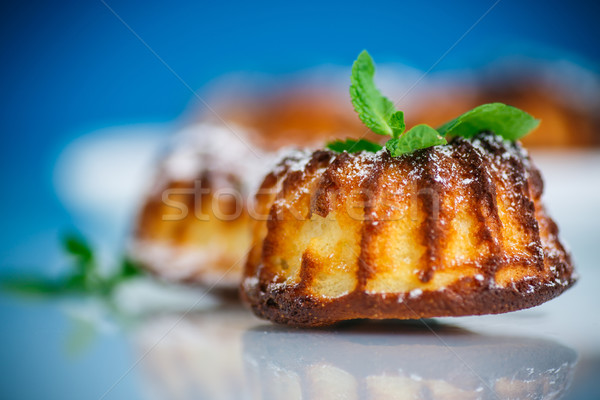 Stock fotó: Sajt · muffinok · édes · minitorták · porcukor · kék