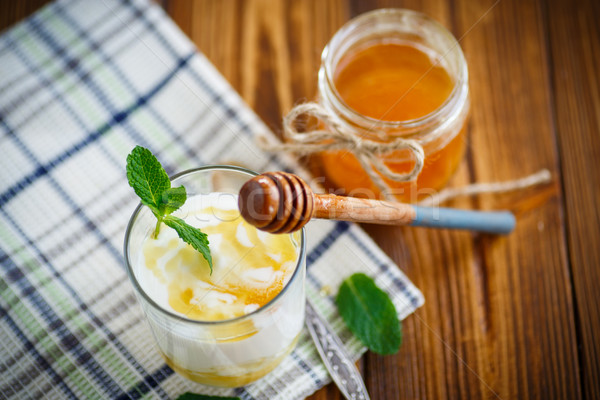 Greek yogurt with honey Stock photo © Peredniankina