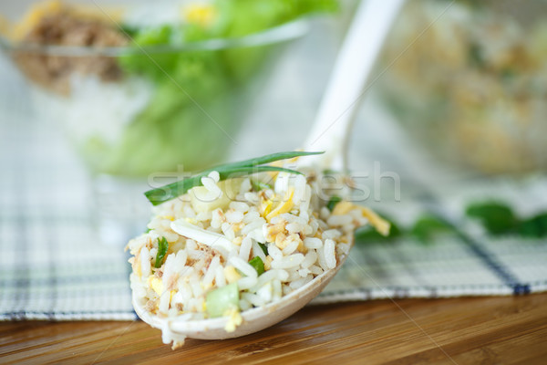 Ensalada arroz ensalada de atún huevos atún hortalizas Foto stock © Peredniankina