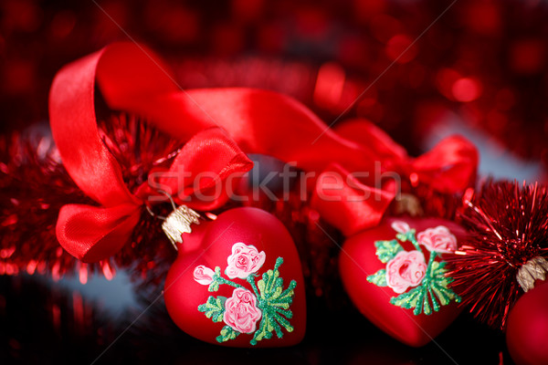 Foto stock: Navidad · rojo · corazones · guirnalda · negro · feliz