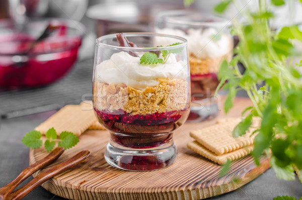 Cheesecake verre chocolat mascarpone fruits été [[stock_photo]] © Peteer