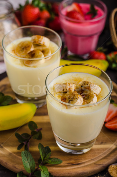 Foto stock: Banana · foto · simples · sobremesa · comida · fundo