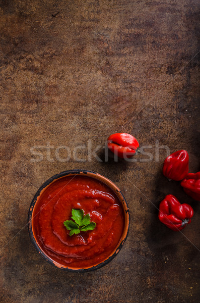 Salsa picante chile pimientos tomates perejil superior Foto stock © Peteer