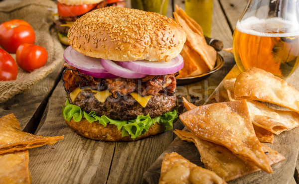 Сток-фото: американский · деревенский · Burger · бекон · чеддер · говядины