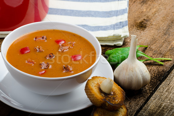 Sopa crujiente ajo brindis casero mesa de madera Foto stock © Peteer