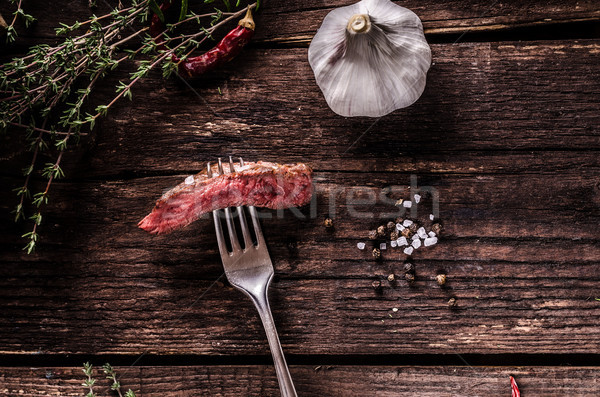 Bife caseiro cerveja molho comida Foto stock © Peteer