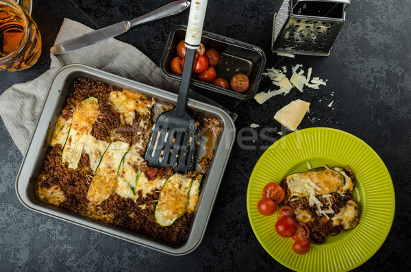 Zucchini panglică lasagna parmezan brânză cină Imagine de stoc © Peteer