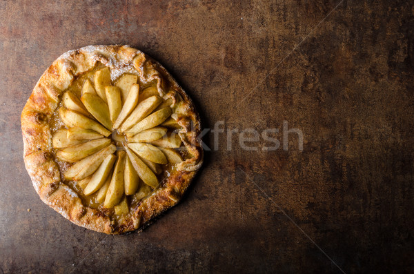 Sweet poire tarte rustique style simple Photo stock © Peteer