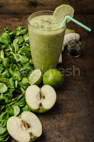 Delicioso smoothie verde maçãs cal madeira maçã Foto stock © Peteer