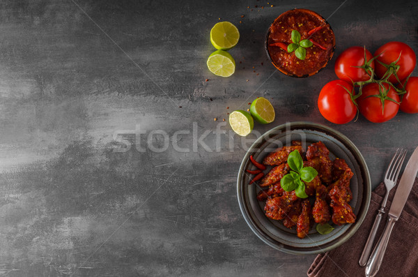 Kurczaka skrzydełka hot sauce miejsce tekst Zdjęcia stock © Peteer