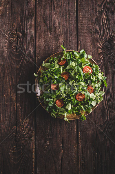 Stok fotoğraf: Kuzu · marul · salata · domates · otlar · gıda